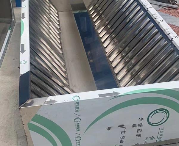 風管加工廠：盛達不鏽鋼油煙罩（zhào）-3